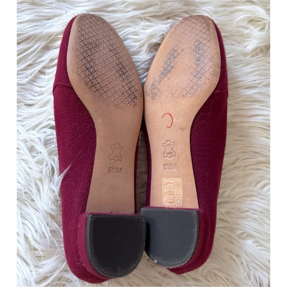 EUC Tory Burch Red Burgundy Antonia “TB” Monogram Loafers Flats Shoes US 5.5​